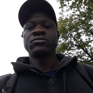 Meet your Posher, Anthony e